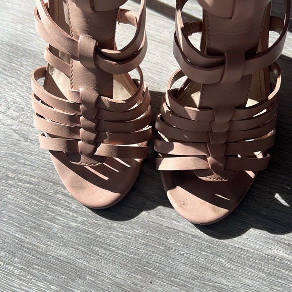 Vine Camuto VC- KASE sandal - Picture 5 of 5